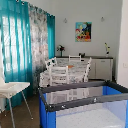 Casa Conchita Apartment *
